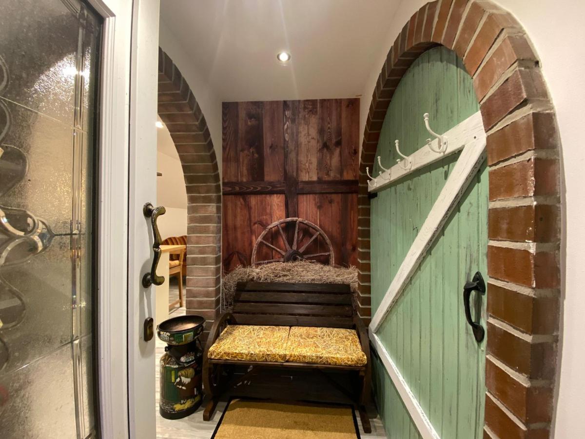 Ferienwohnung Gulfhaus, Mit Sauna Und Grossem Garten Apen Zewnętrze zdjęcie