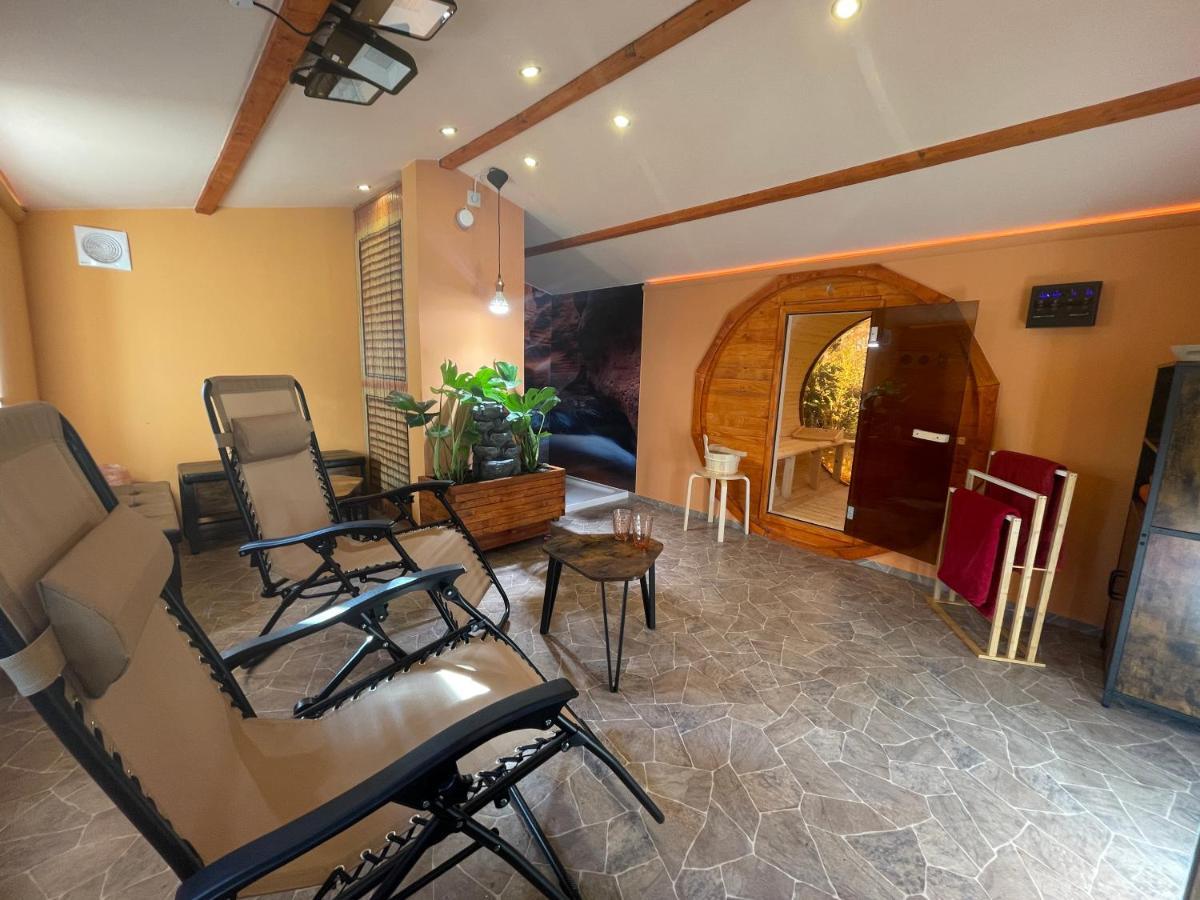 Ferienwohnung Gulfhaus, Mit Sauna Und Grossem Garten Apen Zewnętrze zdjęcie